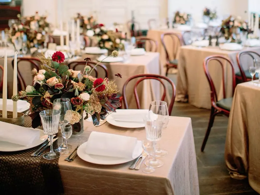 Весь ресторан