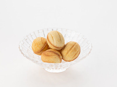 Nut-shaped cookies with condensed milk (5)