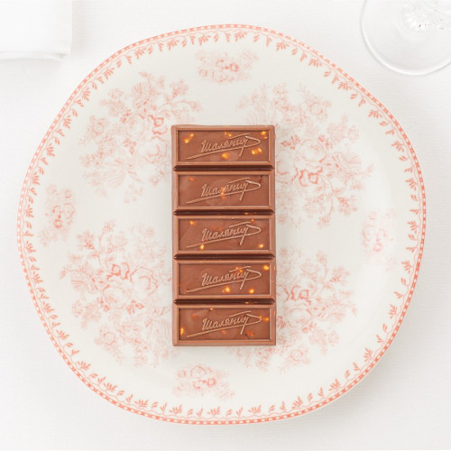 Шоколад молочный с фундуком